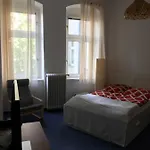 Klein App In Alt - Tegel برلين