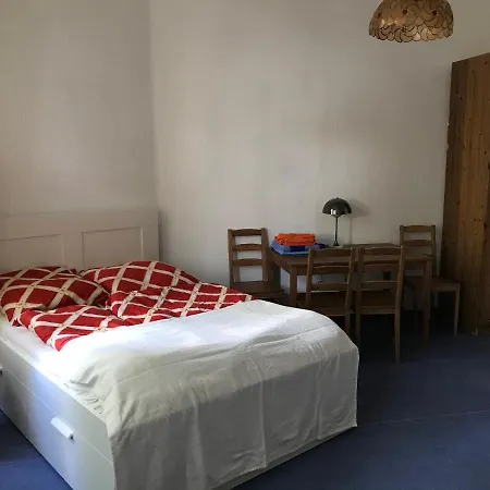 Klein App In Alt - Tegel Lejlighed Berlin