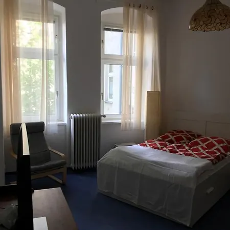 Klein App In Alt - Tegel Berlin